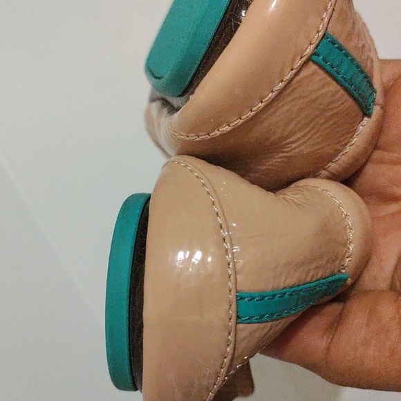 Tieks Biscotti Patent Leather Ballet Flats Size 8 - Picture 12 of 12